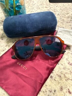 Gucci Tortoiseshell Aviator Sunglasses with Blue Lenses